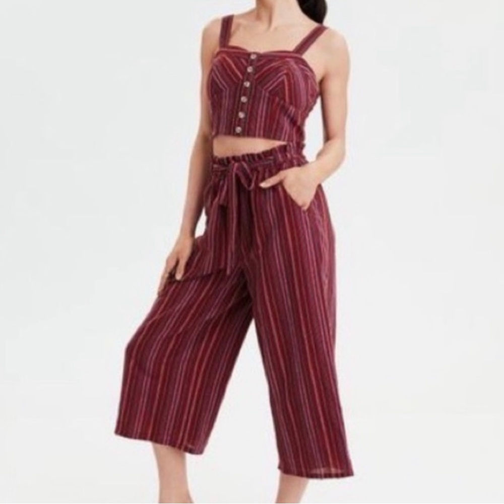 Crop top and crop wide leg pants matching set - size small - Picture 7 of 7